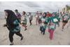 Beach Run Tropical Sunset Sindo: Berlari, Berwisata, dan Meraih Prestasi