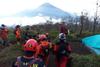 12 Pendaki Gunung Mekongga Kelelahan dan Hiportermia di Puncak Gunung