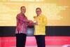 Bupati Nunukan Asmin Laura Hafid Raih Top Pembina BUMD 2019