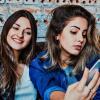 Berdasarkan Zodiak, Ini 12 Hal yang Kamu Lakukan Saat Sendiri di Rumah