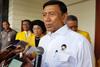 Wiranto Bilang Ada Pejabat Lain Juga Mendapat Ancaman