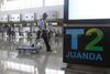 IHSG Sesi Siang Memerah Iringi Kelesuan Rupiah