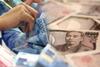 Rupiah Ditutup Makin Parah Jadi Rp14.332/USD Saat Yen Meroket