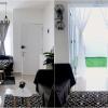 8 Desain Lemari Pakaian untuk Kamar Sempit, Gak Makan Tempat!