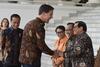 Momen Bahagia Pertemuan Presiden dengan Siswa SD Jayapura dan Asmat