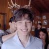 8 Potret HongJoong, Leader ATEEZ yang Genap Berusia 21 Tahun