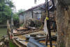 Rumah Roboh Diterjang Banjir, Warga Cipinang Melayu Menanti Bantuan
