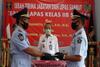 Petronas Salurkan Bantuan Sembako ke Warga Terdampak Corona di Sampang