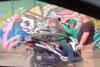 Gara-gara Senggol Mobil di Bekasi, Pengendara Ojol Dibogem Pengemudi Mobil