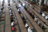 Masuk Zona Merah, Salat Jumat di Jakarta Ditiadakan