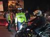 Viral di Medsos, 3 Pemuda Kota Madiun Gasak Patung Pocong COVID-19 Hanya Demi Konten