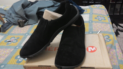 dijual sepatu big size 46 merek merrel BNIB,semi formal.