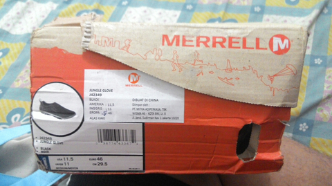 dijual sepatu big size 46 merek merrel BNIB,semi formal.