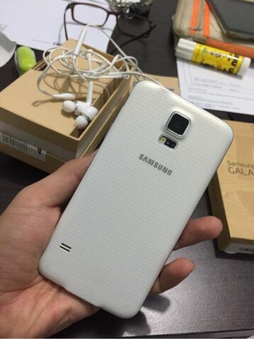 Samsung Galaxy S5 White FullSet Garansi SEIN muluus bgt