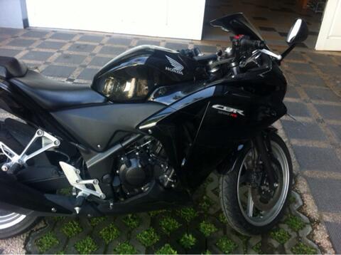 JUAL CBR 250 YOGYAKARTA bukan r25 mono ninja