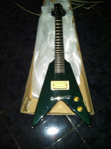 flying v junior