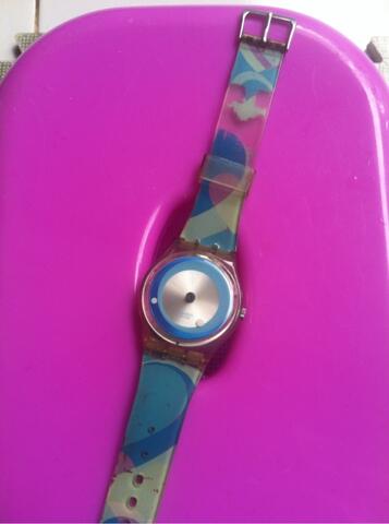 Terjual SWATCH Standard Gents PSYCHEDELIC BLUE-GE110 AG2002 ORIGINAL SWISS  MADE | KASKUS