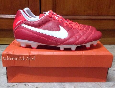 Terjual Sepatu Bola Nike Tiempo Natural IV LTR FG Red Murah | KASKUS