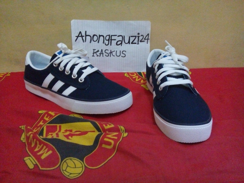 Adidas Kiel