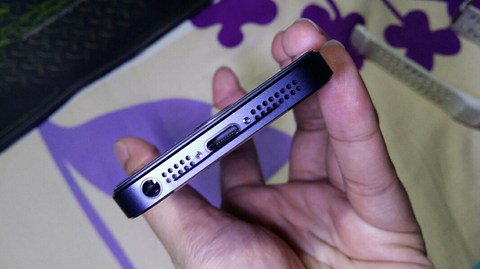Iphone 5 SU 64 GB plus rsim kondisi like new