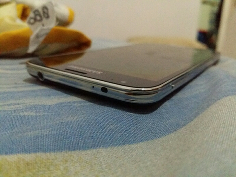 WTS Samsung Galaxy S5 LTE G900F 16GB semi-batangan ADA BONUS !