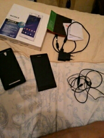 Dijual cepat B.u sony xperia C3 dual msh mulus