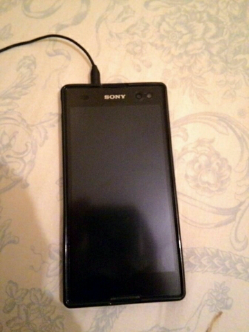 Dijual cepat B.u sony xperia C3 dual msh mulus