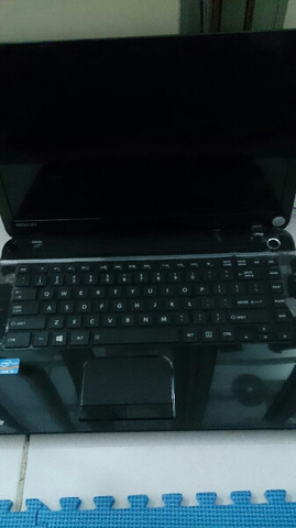toshiba satelite c40-A second