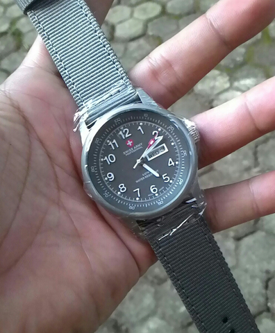terjual jam tangan swiss army original sa 2055m kaskus terjual jam tangan swiss army original sa 2055m kaskus