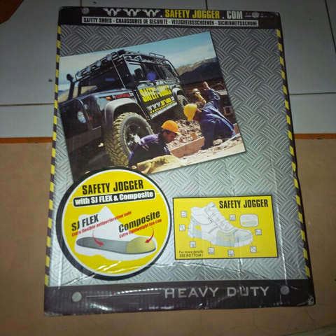 Safety Shoes merk Safety Jogger ukuran 44/10