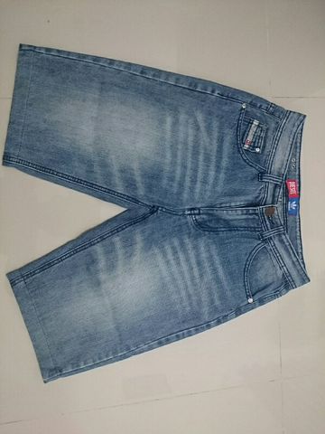 Terjual celana jeans pendek adidas 