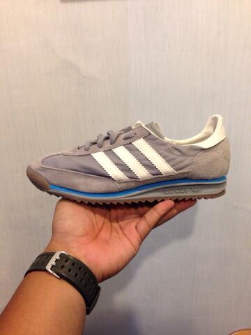 WTS ADIDAS WOMEN SIZE ORIGINALS Dragon & SL 72