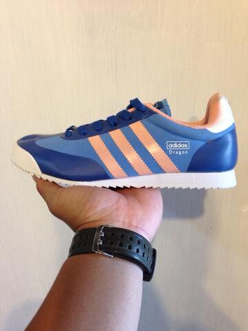WTS ADIDAS WOMEN SIZE ORIGINALS Dragon & SL 72