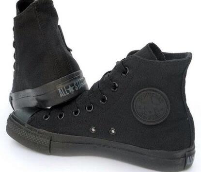 sepatu converse full black
