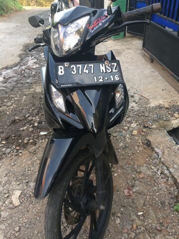 suzuki axelo th 2011