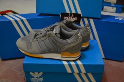 WTS SEPATU ADIDAS ZX 700 & DRAGON ORIGINALS MALANG