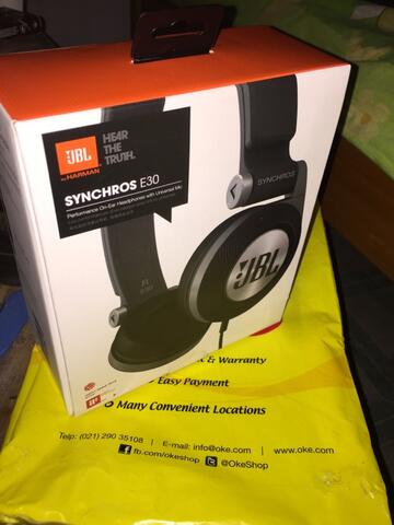JBL SYNCHROS E30 headphone cod bandung ( ex hadiah)