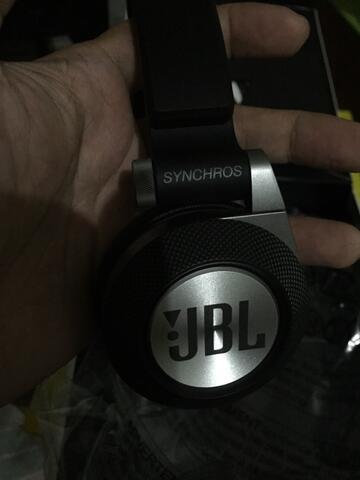 JBL SYNCHROS E30 headphone cod bandung ( ex hadiah)