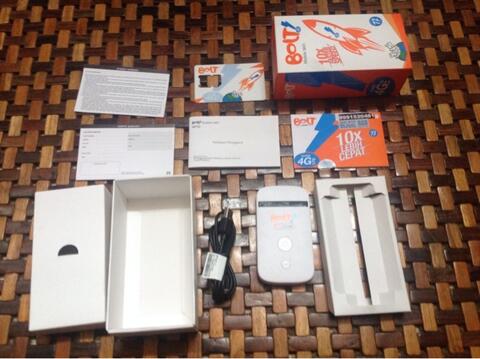 Modem Bolt MF90 Mobile Wi Fi second 2nd murah!
