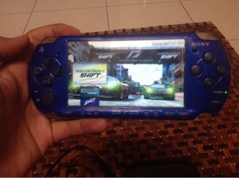 PSP 2000 blue / biru NFL edition second 2nd murah!
