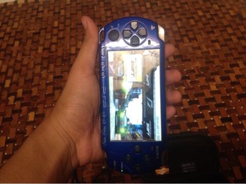 PSP 2000 blue / biru NFL edition second 2nd murah!