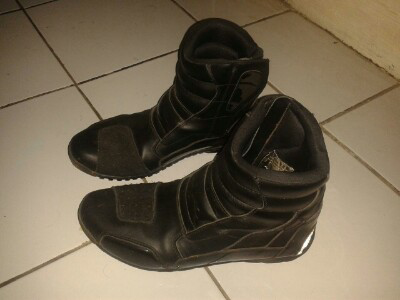 dijual sepatu motorcross raver size 42