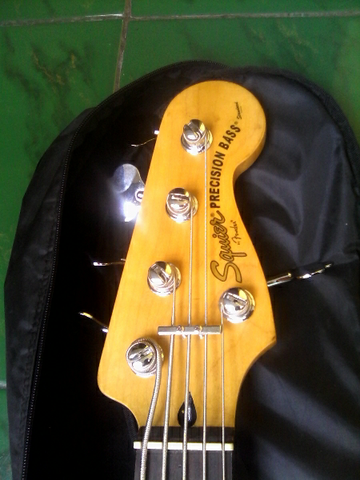 squier precision special standart series 5string