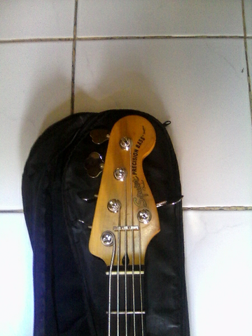 bass squier precesion special standart series mii
