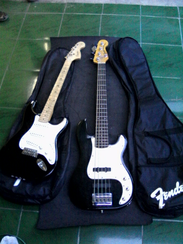 squier precesion standart & squier strat affinty
