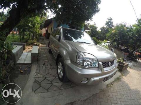 Nissan Xtrail ST A/T 2005