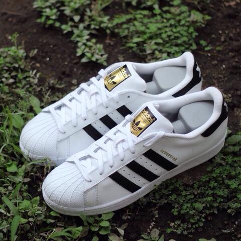 WTS ADIDAS SUPERSTAR FOUNDATION PACK WHITE BLACK & BLACK WHITE