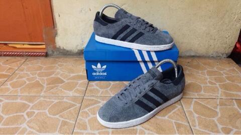 WTS Adidas tobaco x mountaineering (RARE ITEMS)
