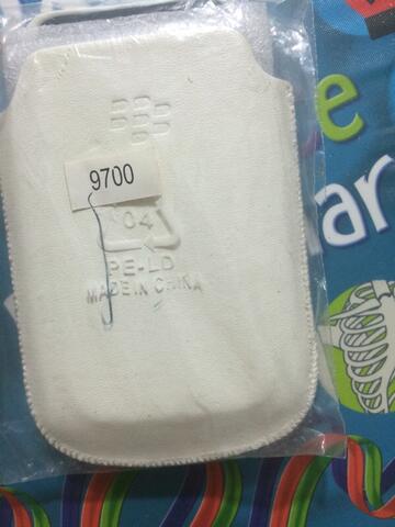 ssarung blackberry 9700/9780 aka onyx 1/ onyx 2