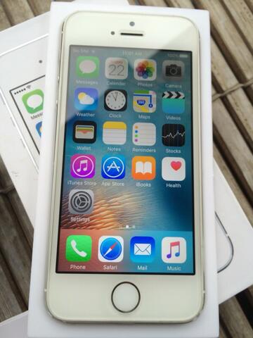 Dijual iPhone 5S 64GB Silver (Second)